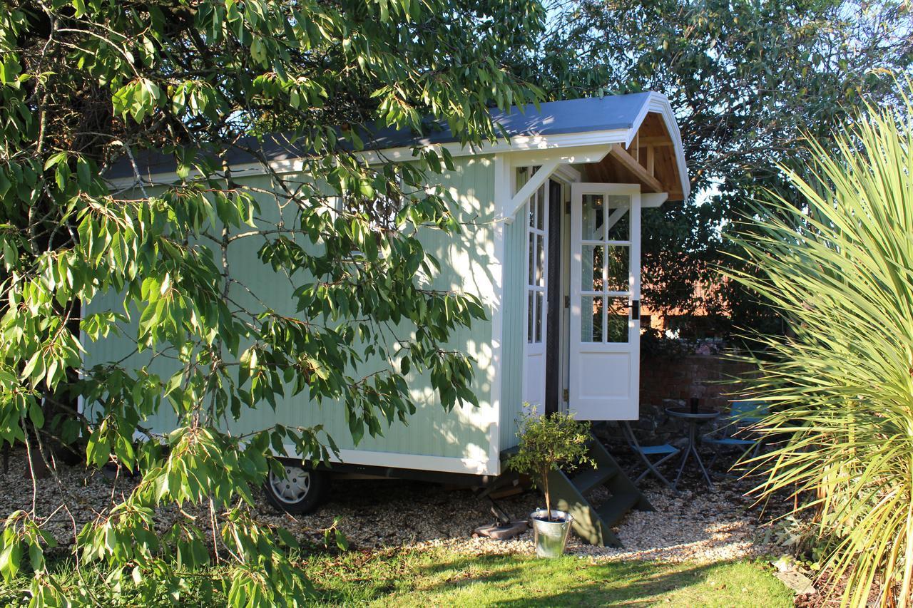 Little England Retreats - Cottage, Yurt And Shepherd Huts Othery Exteriör bild